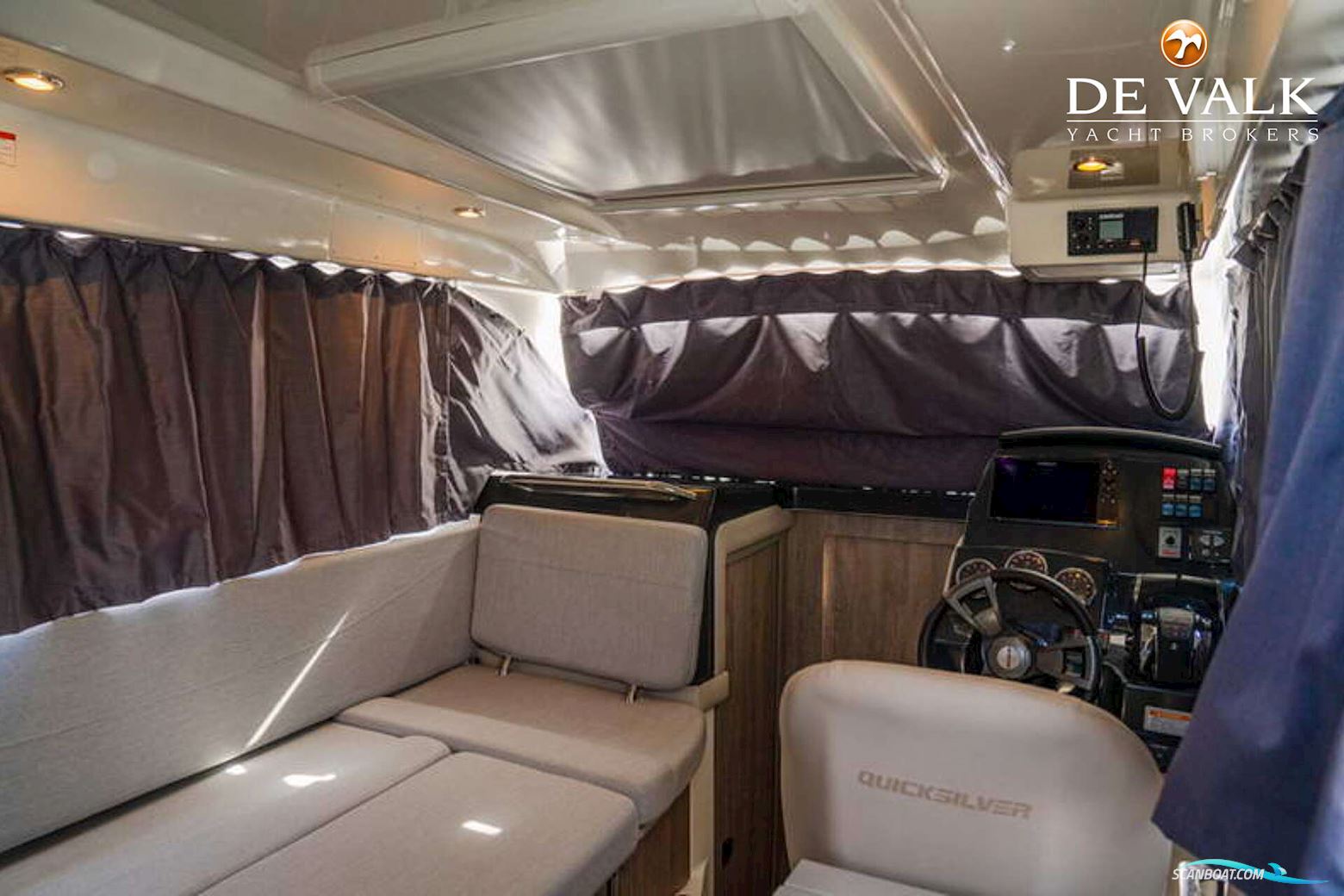 Quicksilver Activ 905 Weekend