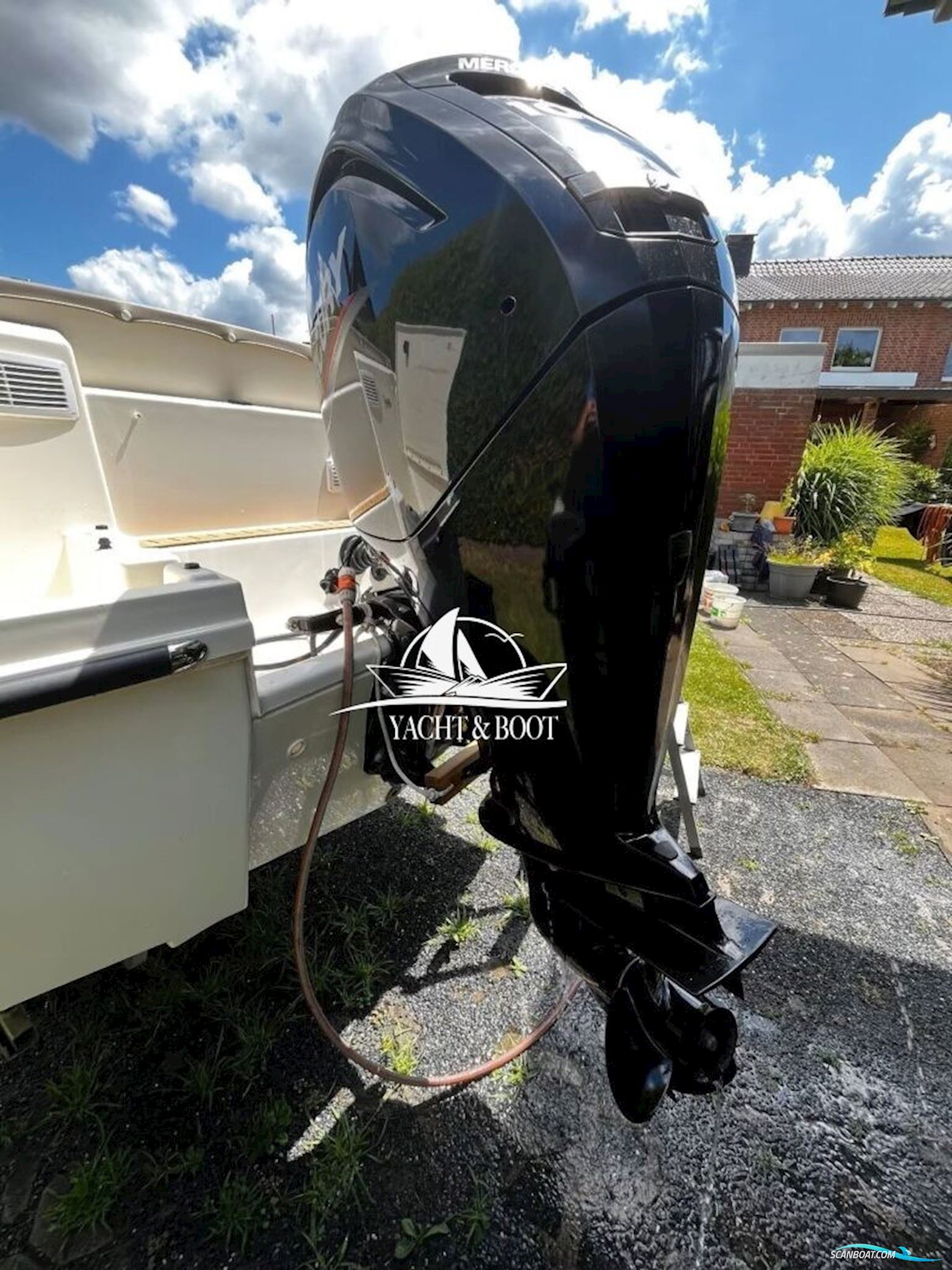 Quicksilver Active 555 Bowrider