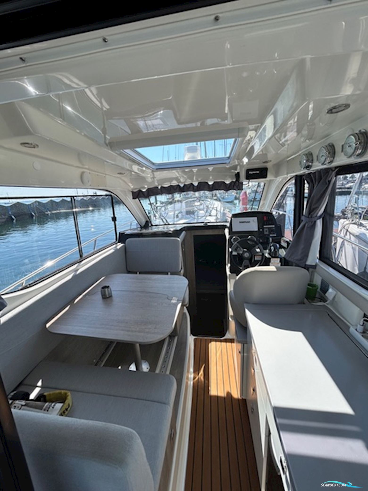 Quicksilver Aktiv 905 Weekend