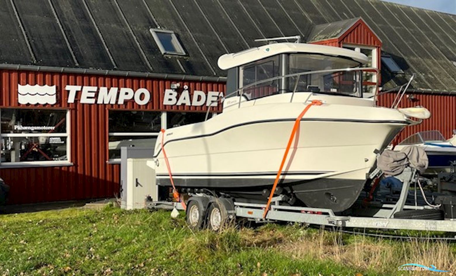 Quicksilver Captur Avor 690 (NEDSAT 50.000) Motorboot 2016, mit MerCruiser motor, Dänemark