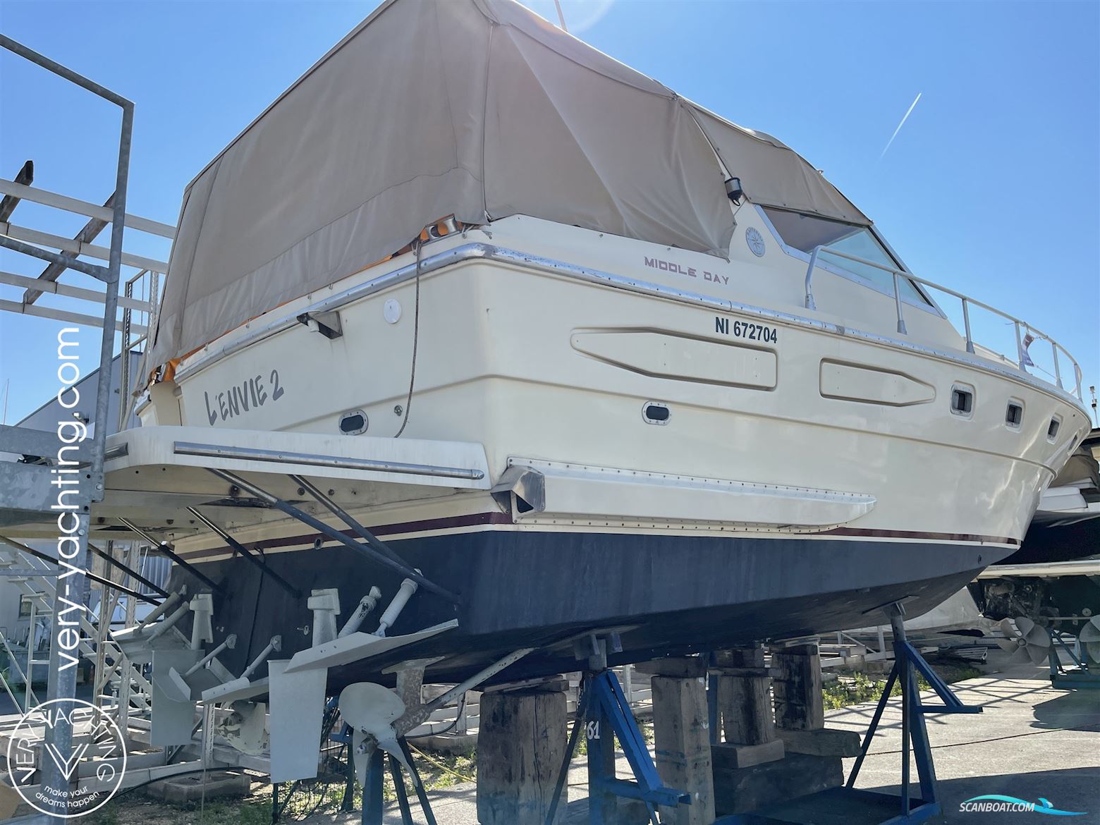 Raffaelli Middle Day Motorboot 1985, mit Volvo Penta Tamd70E motor, Frankreich
