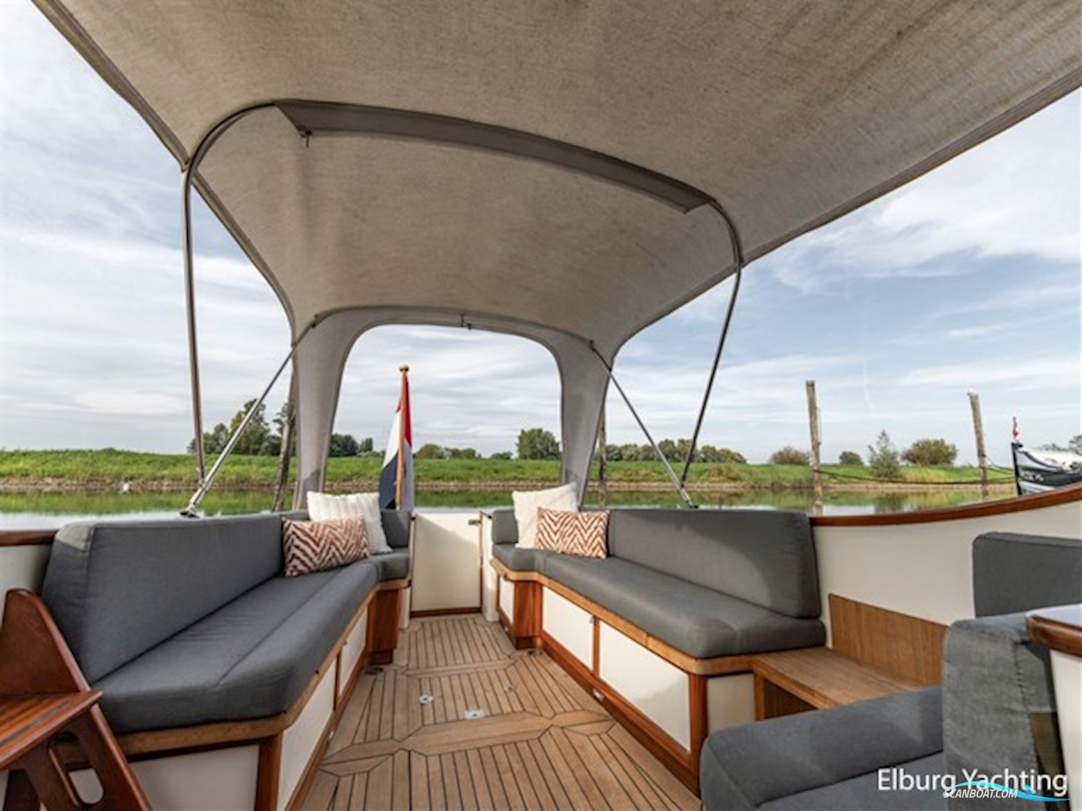 Rapsody 40 Offshore