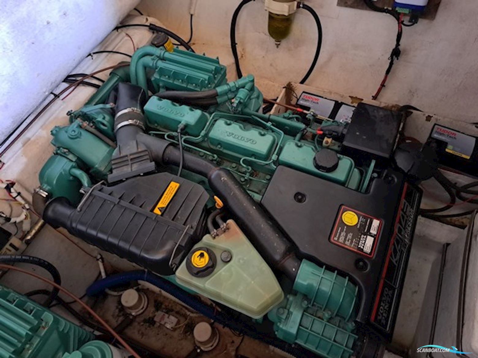 Real Power Boats Real Hawk 32
