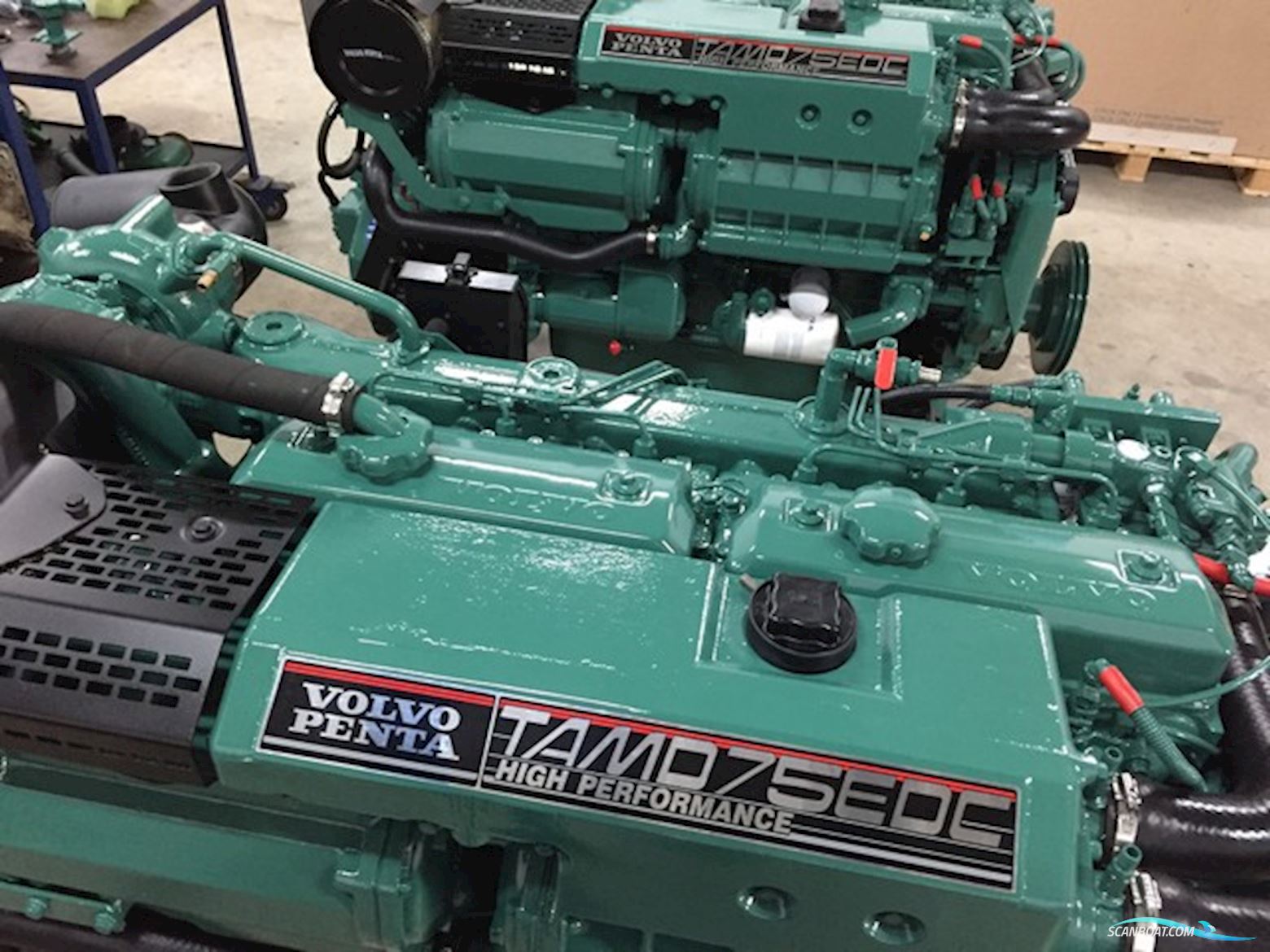 Real Powerboats Revolution 46