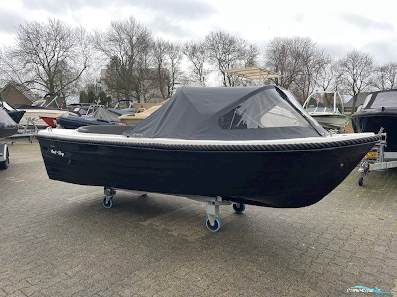 Reest Sloep 520 Classic Motorboot 2023, mit Suzuki DF 15 Arl Met 6 Jaar Garantie! motor, Niederlande