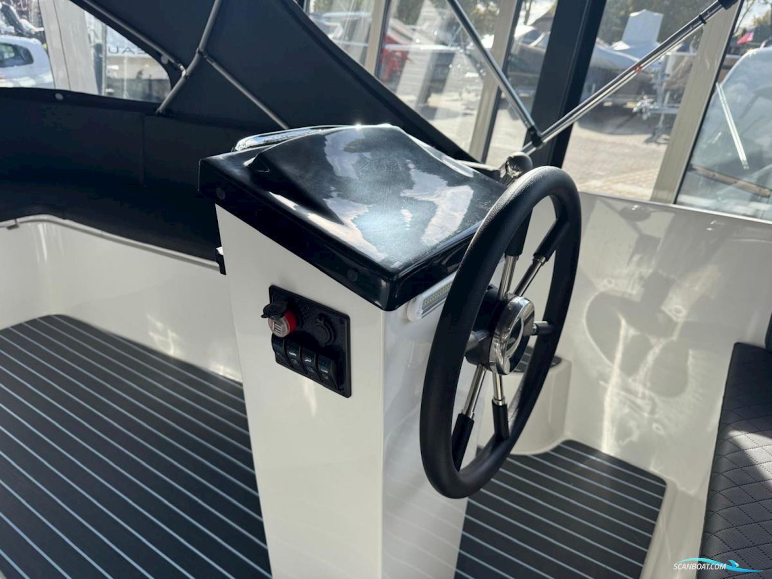 Reest Sloep 520 Classic slechts 1 seizoen oud!