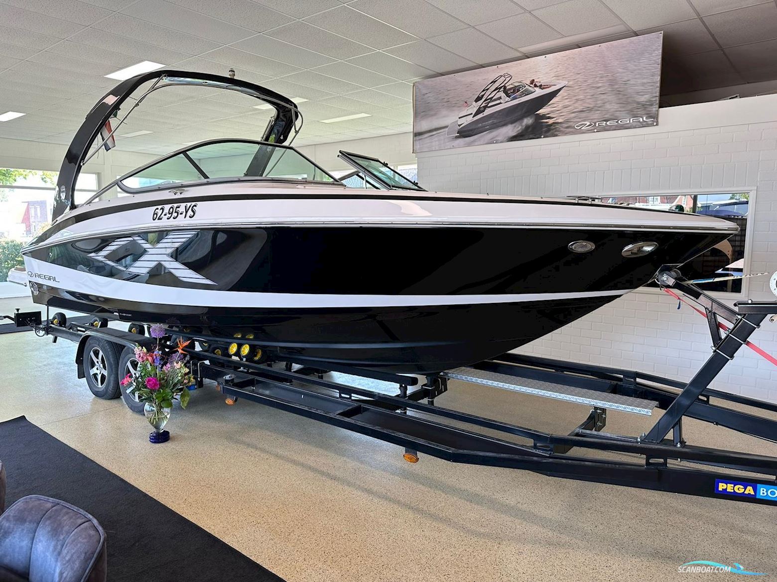 Regal 2500 Bowrider Motorboot 2013, mit Mercruiser motor, Niederlande