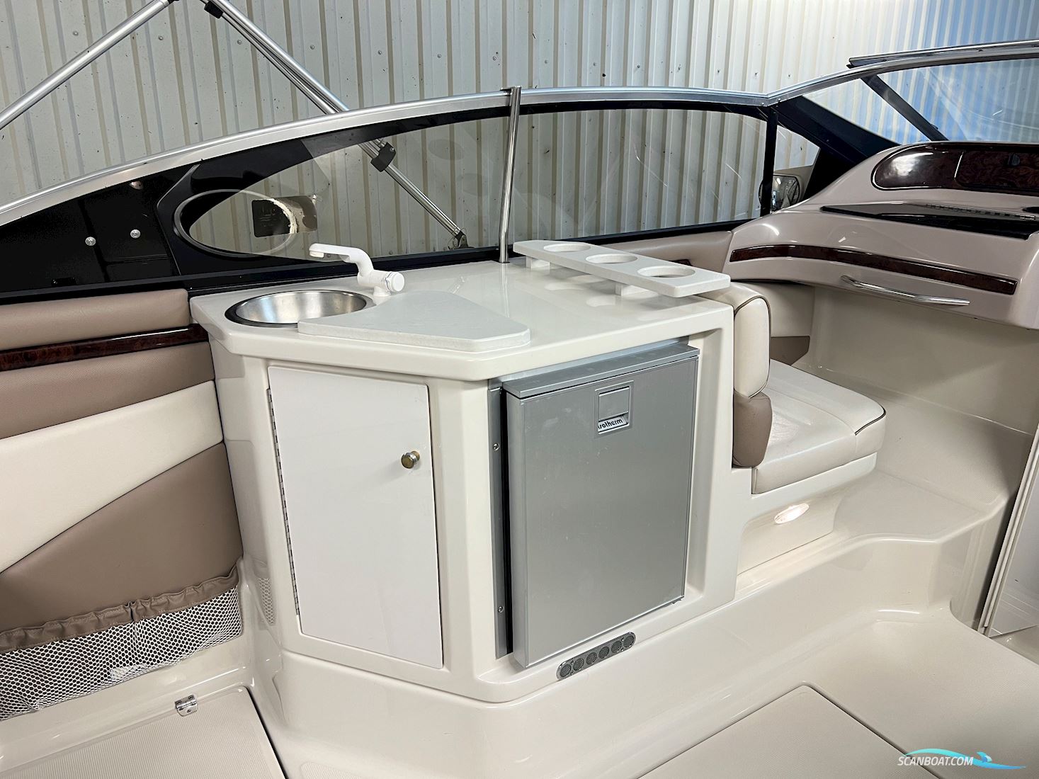 Regal 2550 Lsc