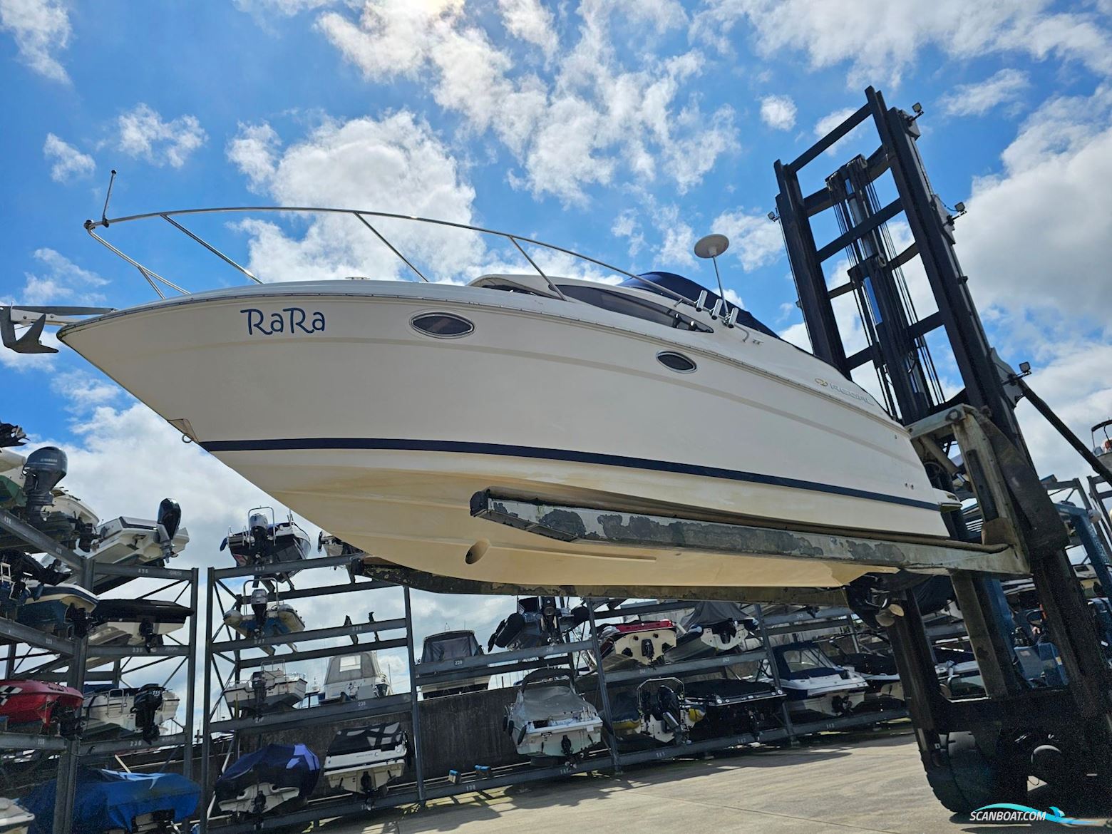 Regal 2565 Window Express