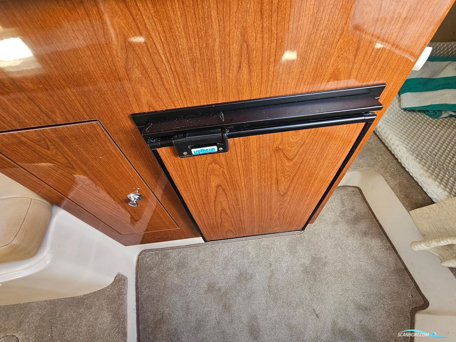 Regal 2565 Window Express