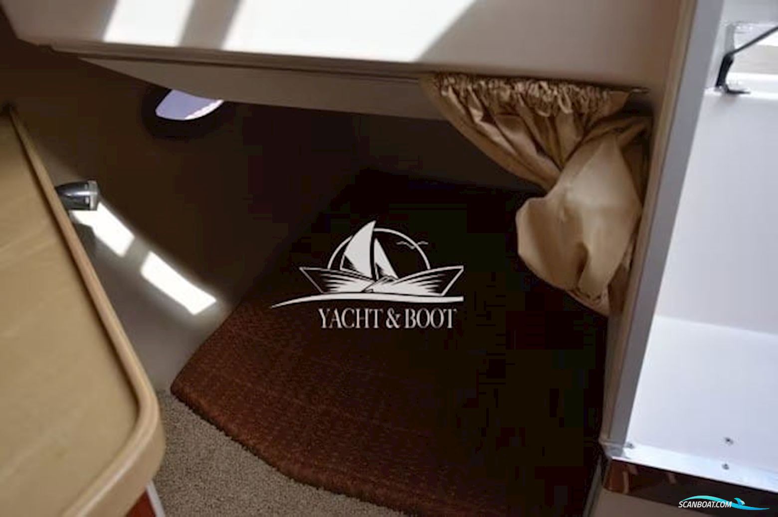 Regal 2565 Window Express