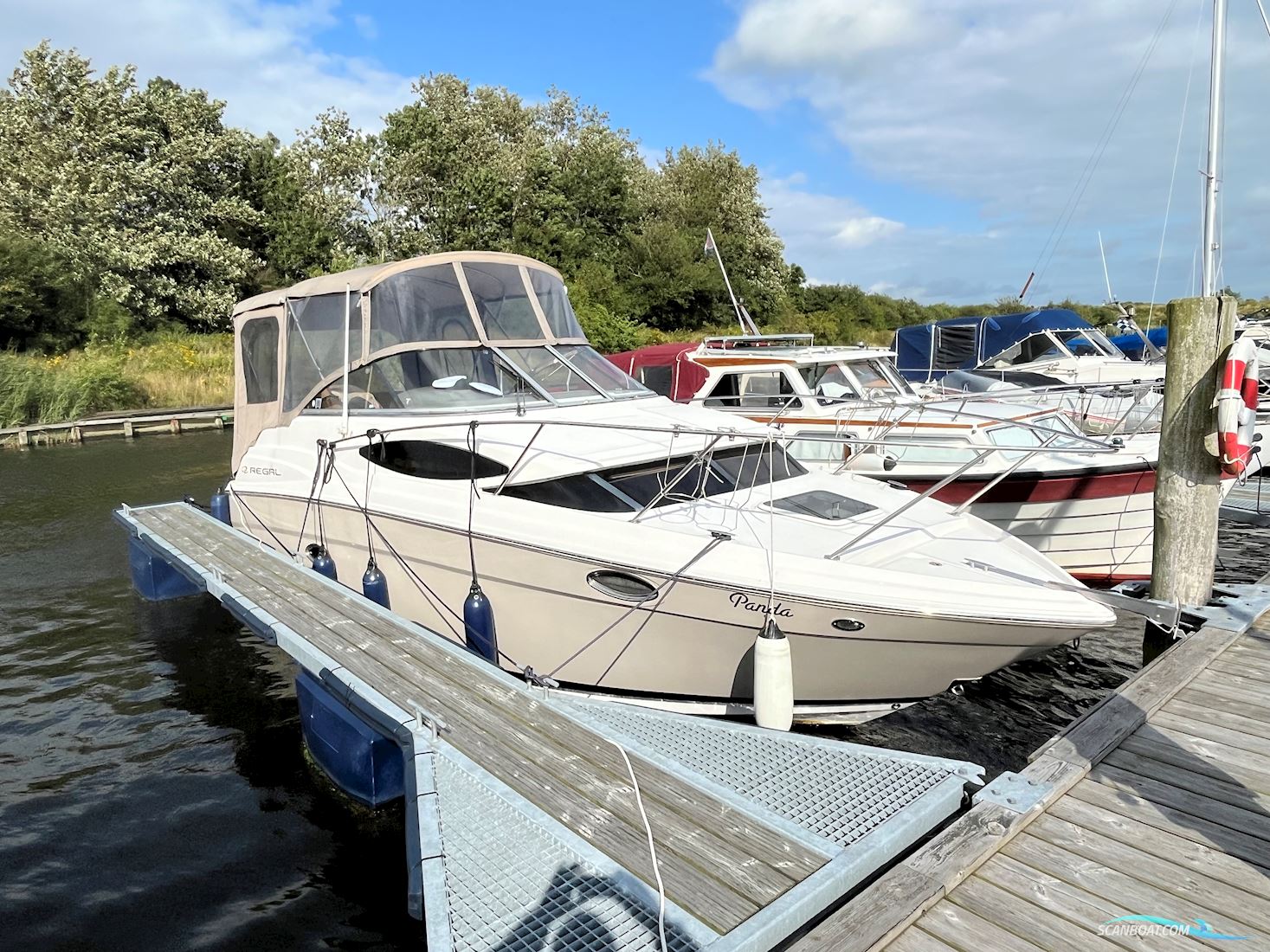 Regal 2565 Window Express Motorboot 2010, mit Volvo Penta 5.7 motor, Dänemark