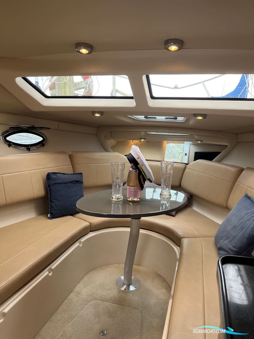 Regal 2565 Window Express