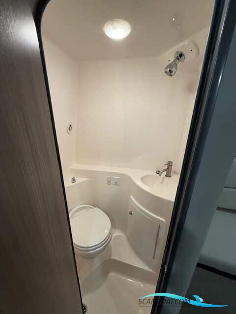 Regal 26 Expres Cruiser RESERVERET