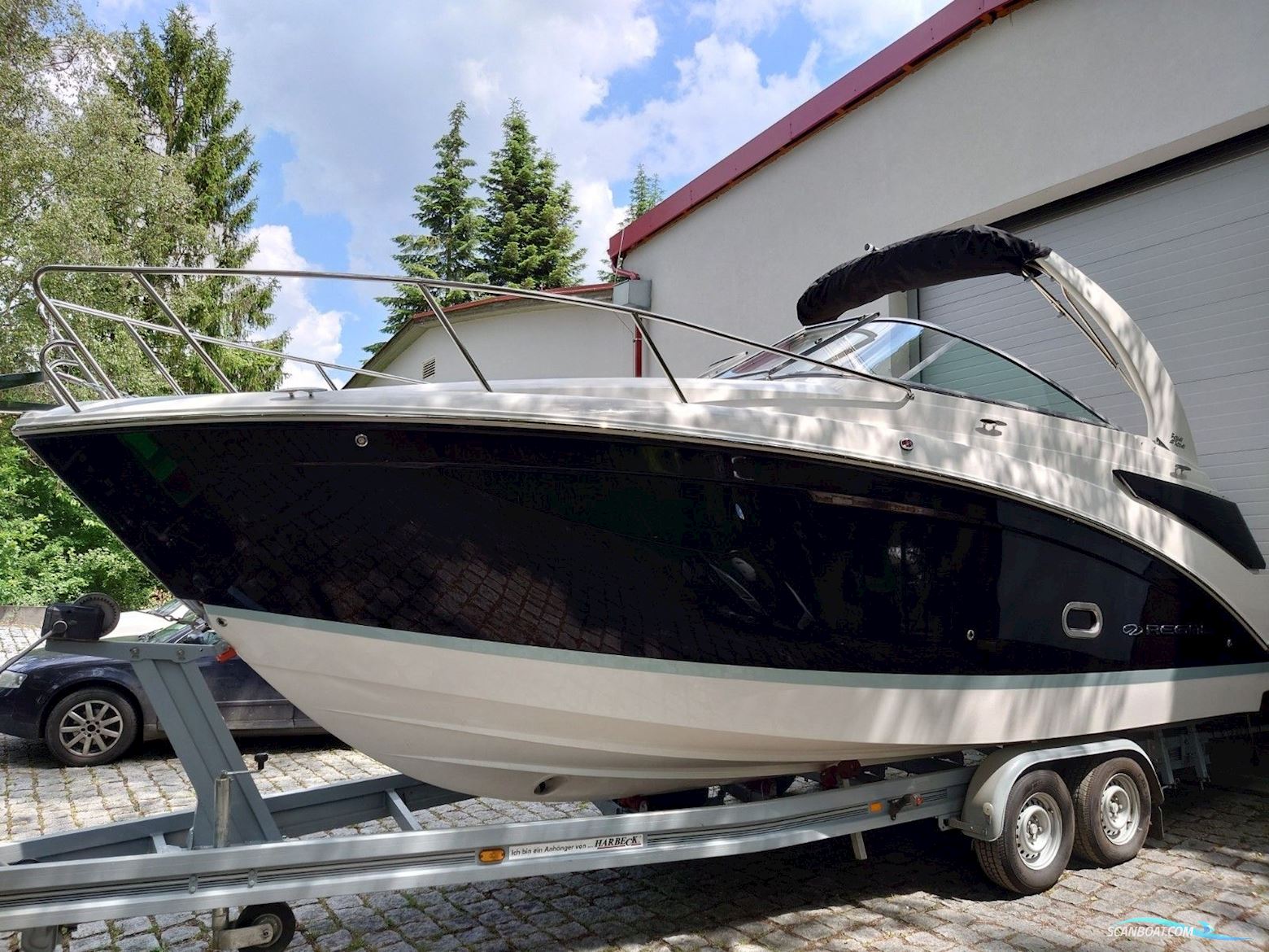 Regal 26 Express Motorboot 2023, mit Volvo Penta V8 300 Evc motor, Czech Republic