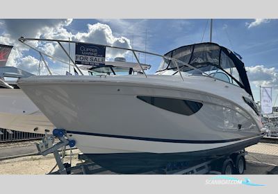 Regal 26 Express Motorboot 2025, mit Volvo Penta motor, England