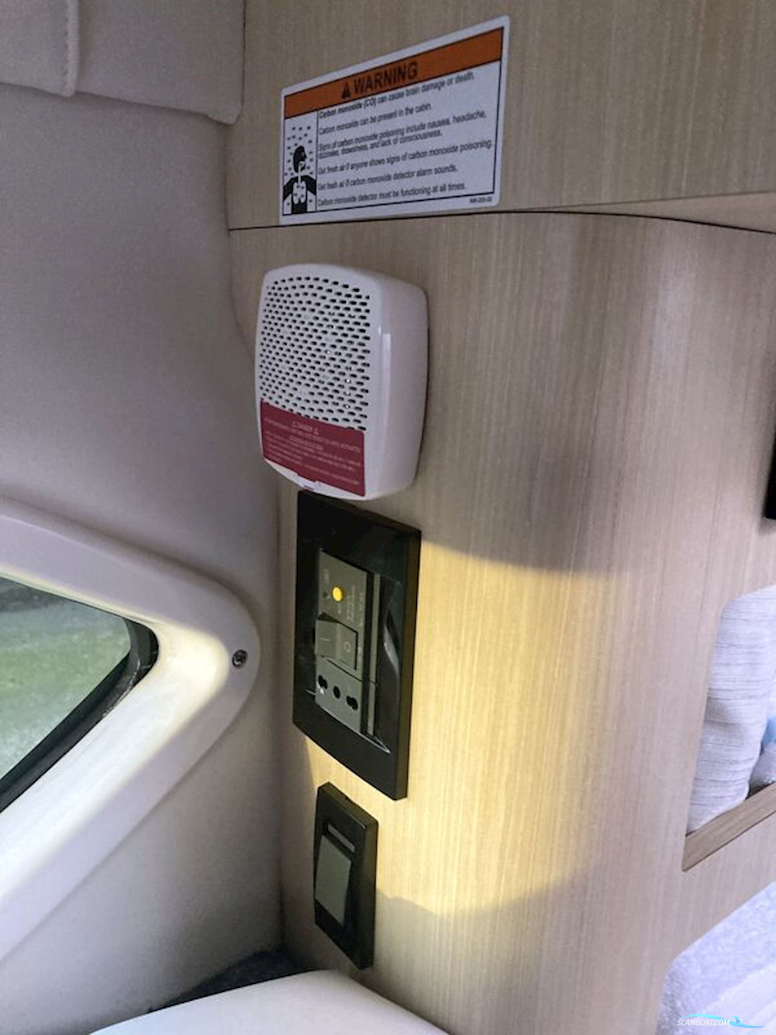 Regal 26 Express