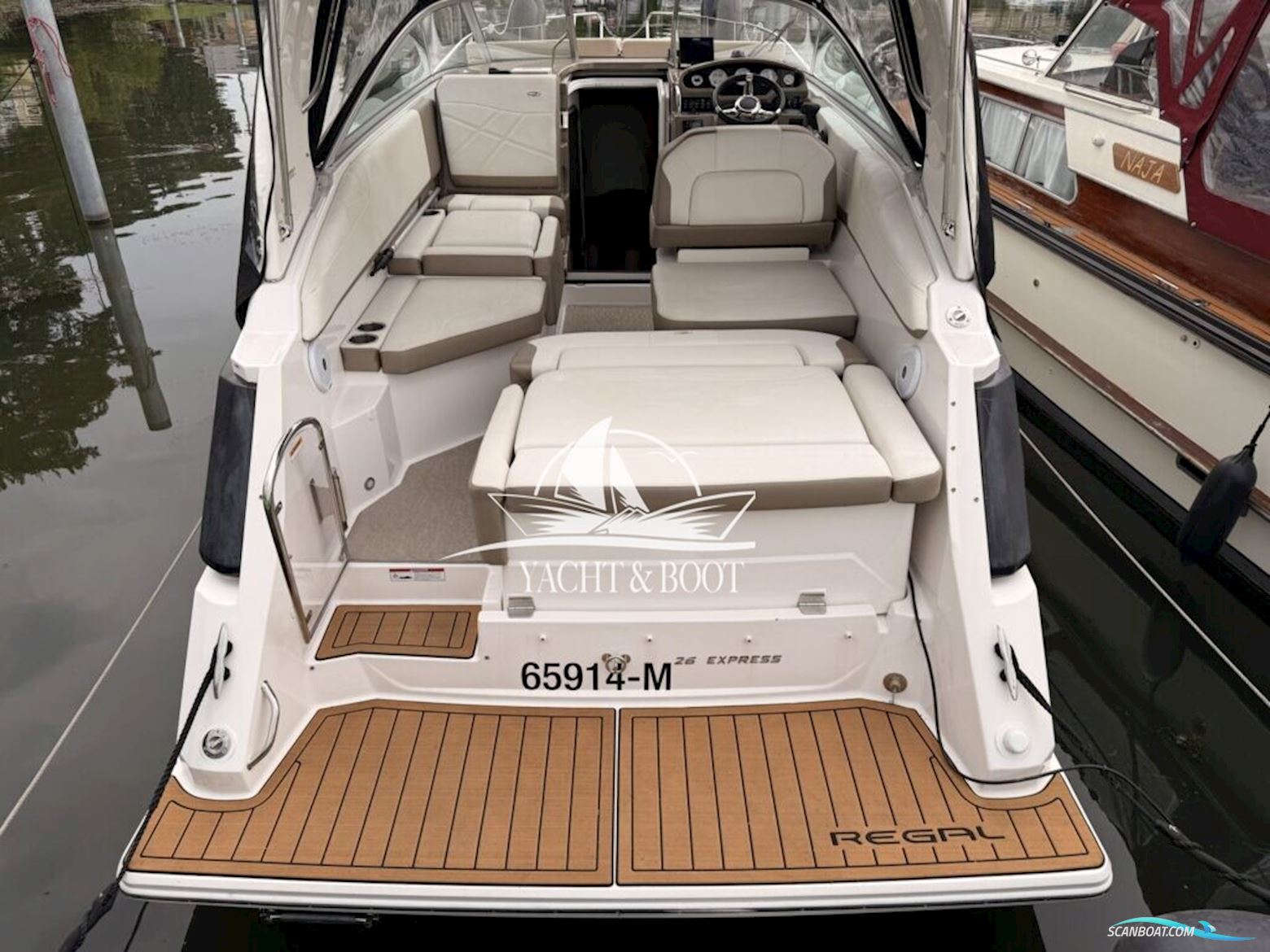 Regal 26 Express