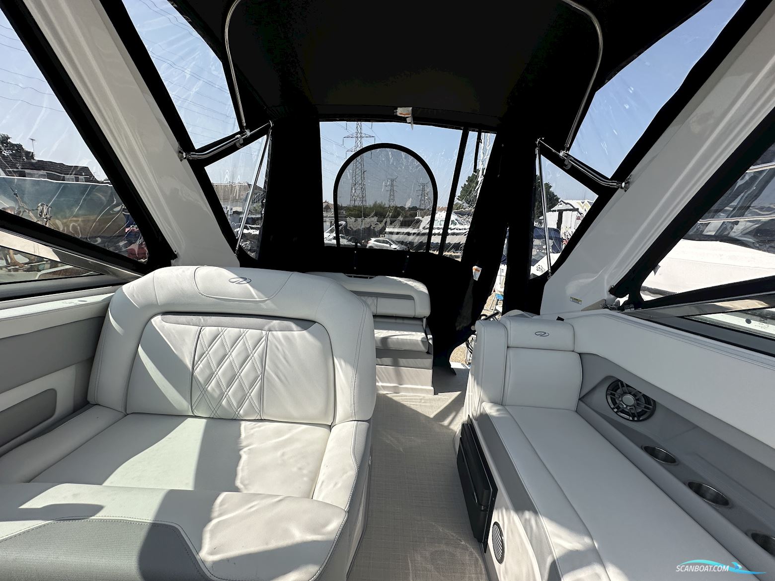 Regal 28 Express