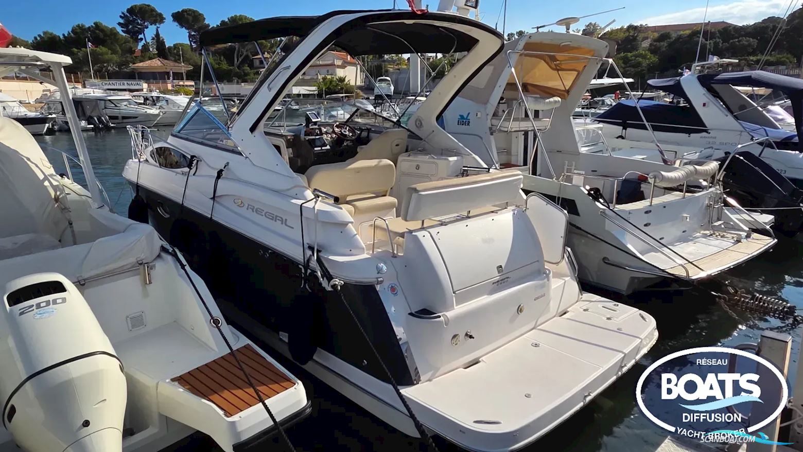 Regal 2860 Motorboot 2009, mit VOLVO motor, Frankreich