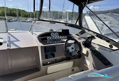 Regal 3260 Commodore Motorboot 2002, mit Mercnruiser V8 350 MPI motor, Sweden