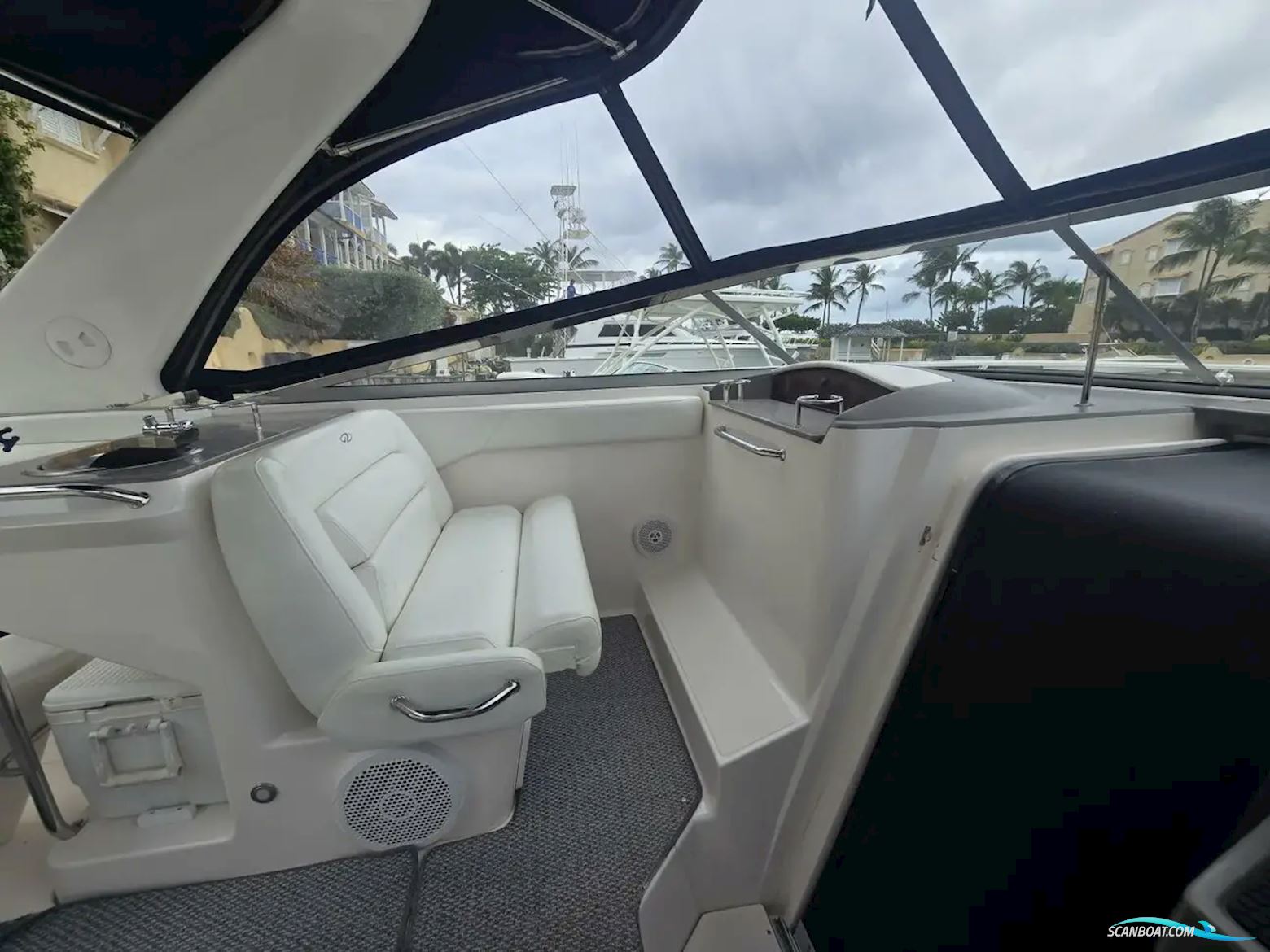 Regal 3360 Window Express