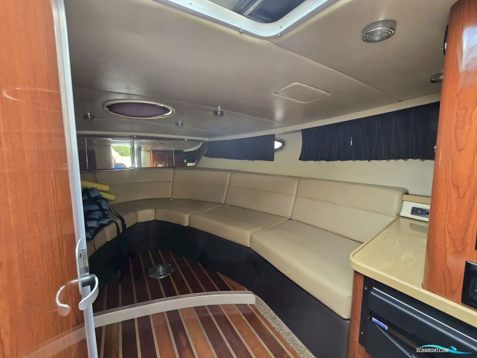 Regal 3360 Window Express