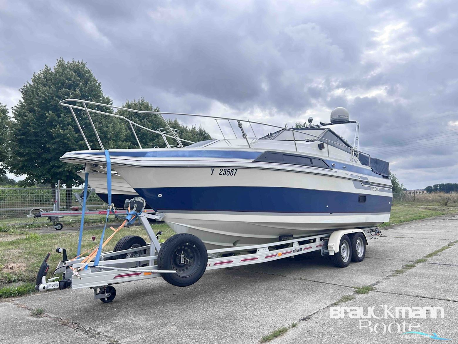 Regal Ambassador 255 XL