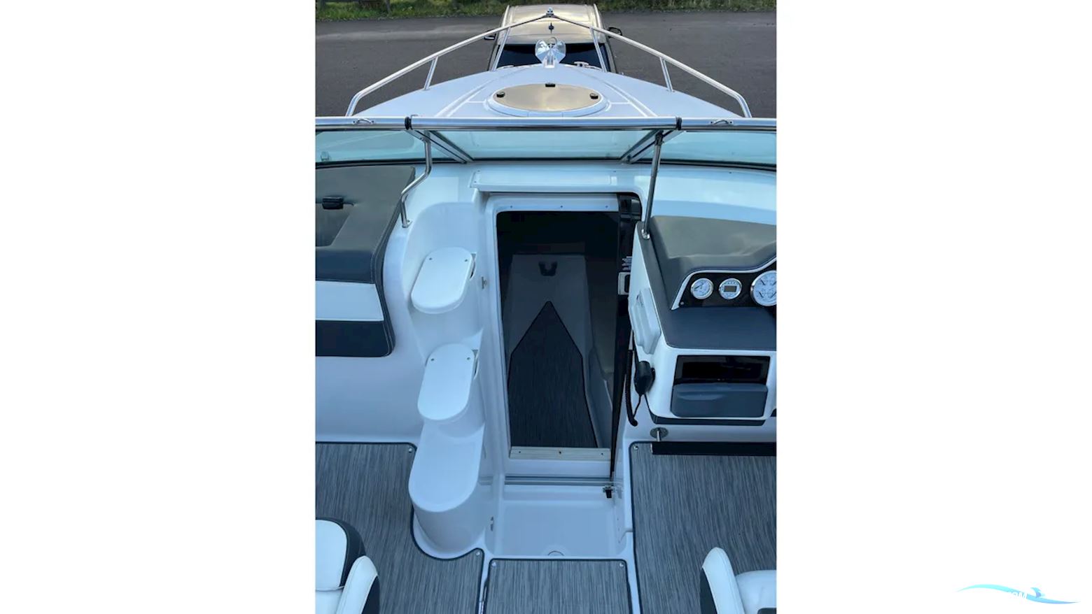 Regal Cuddy 2550