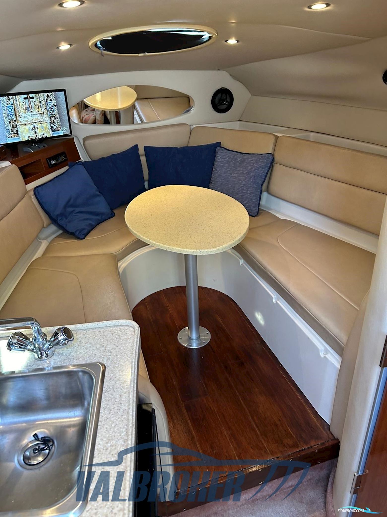 Regal Marine 2665