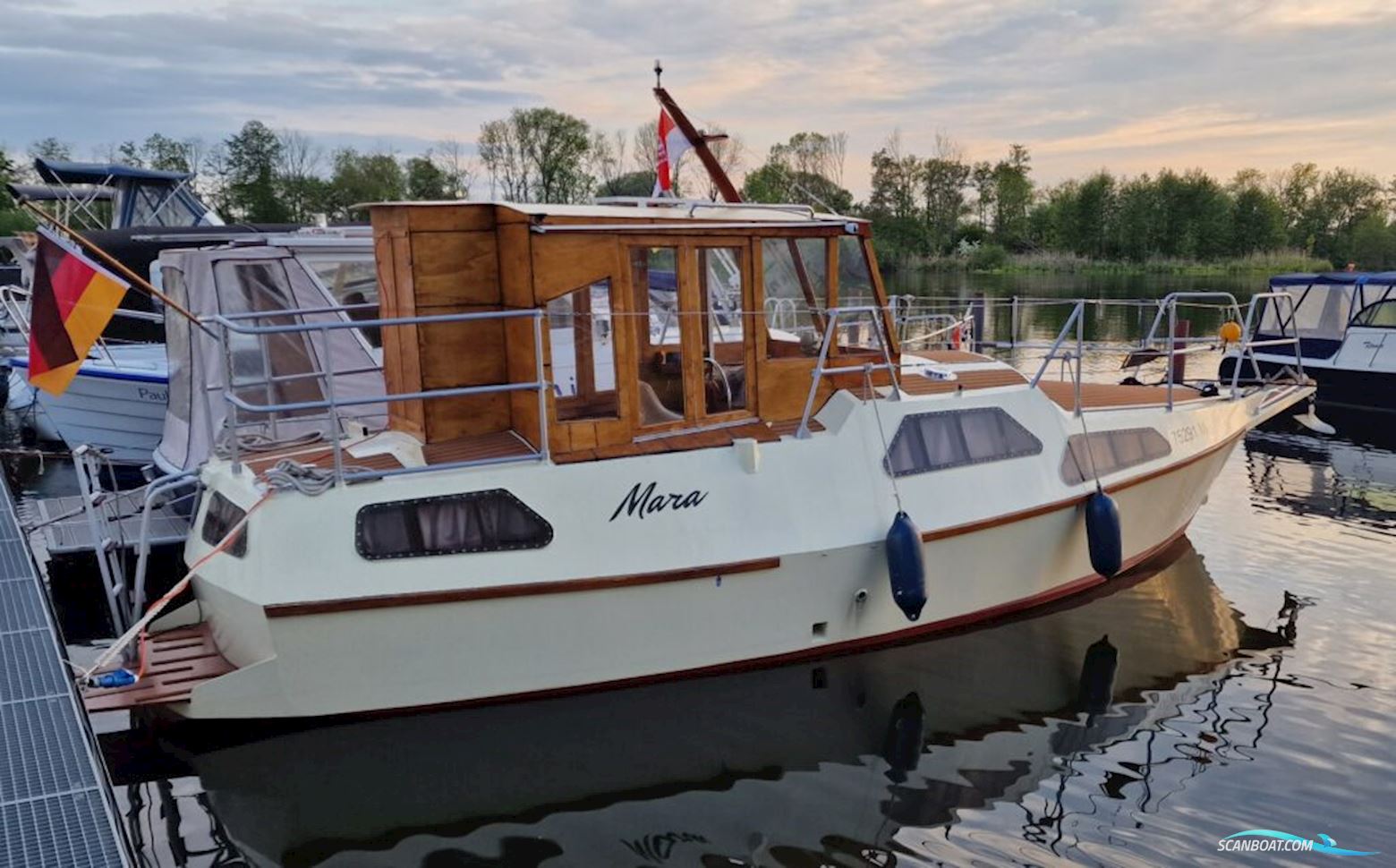 Reinke Astra Motorboot 1988, mit Volkswagen Group motor, Deutschland