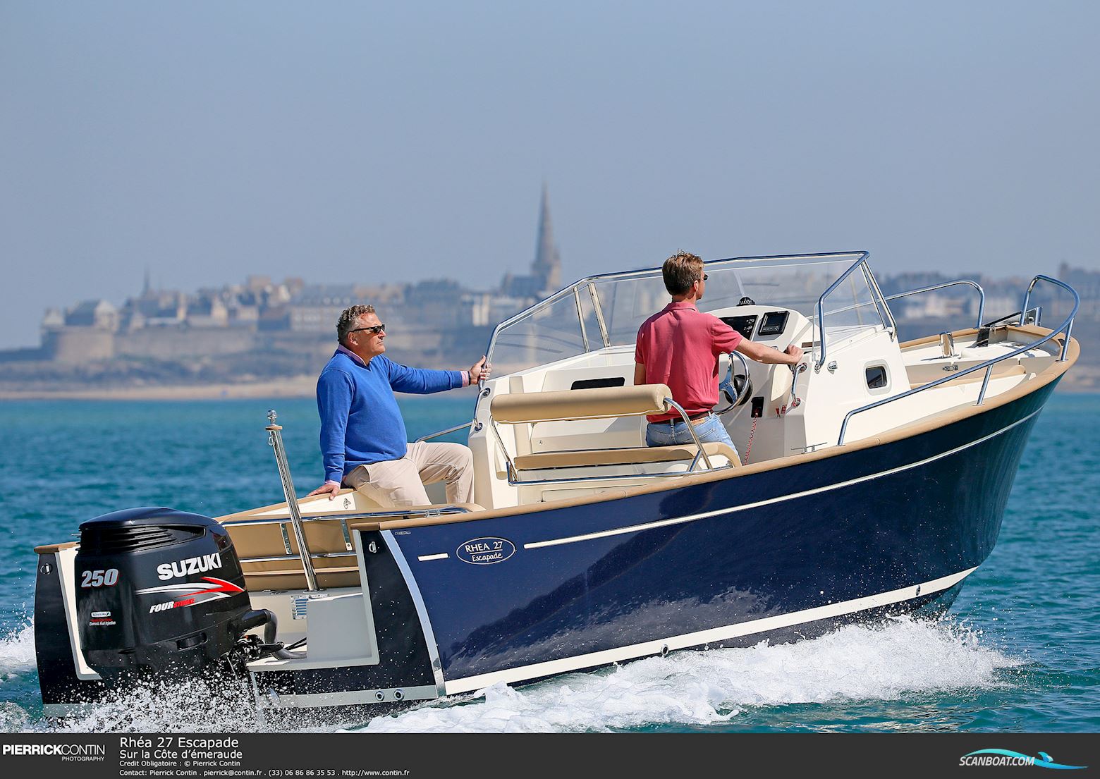 Rhéa 27 Escapade