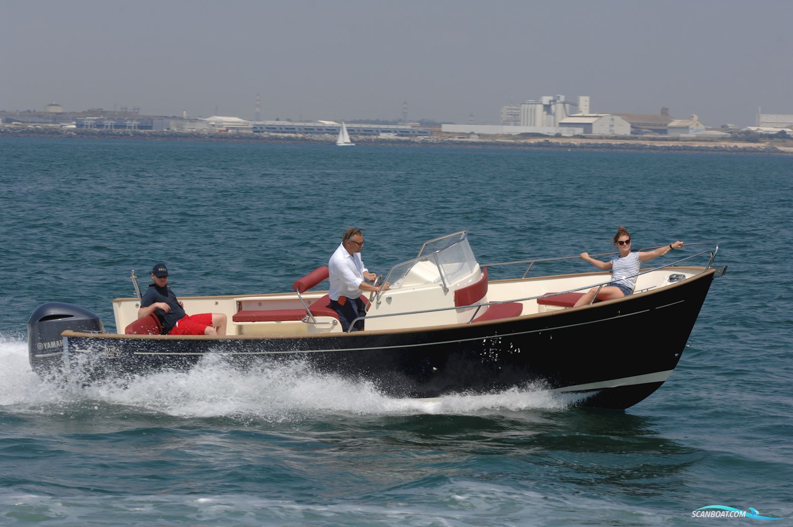 Rhéa 27 Open