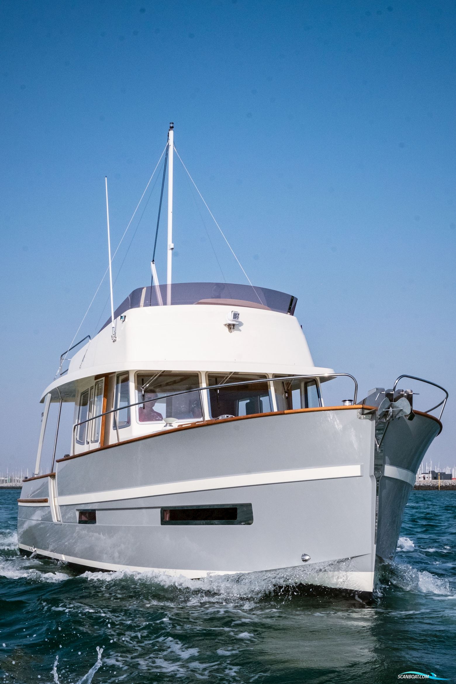Rhéa 34 Trawler