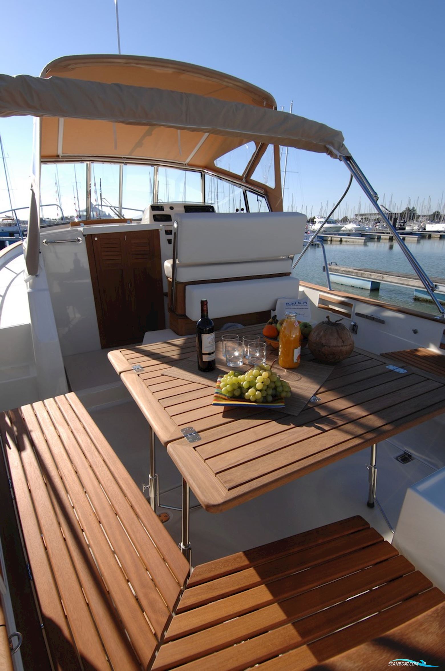 Rhéa 850 Open