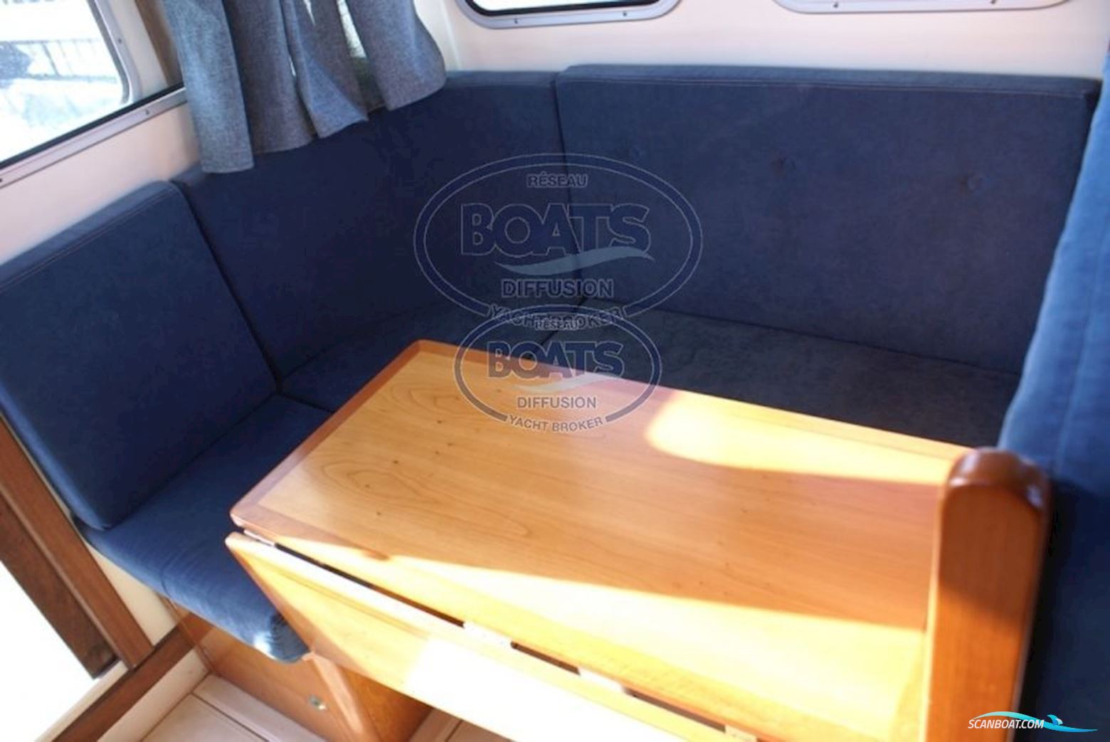 Rhea Marine RHEA 850 TIMONERIE