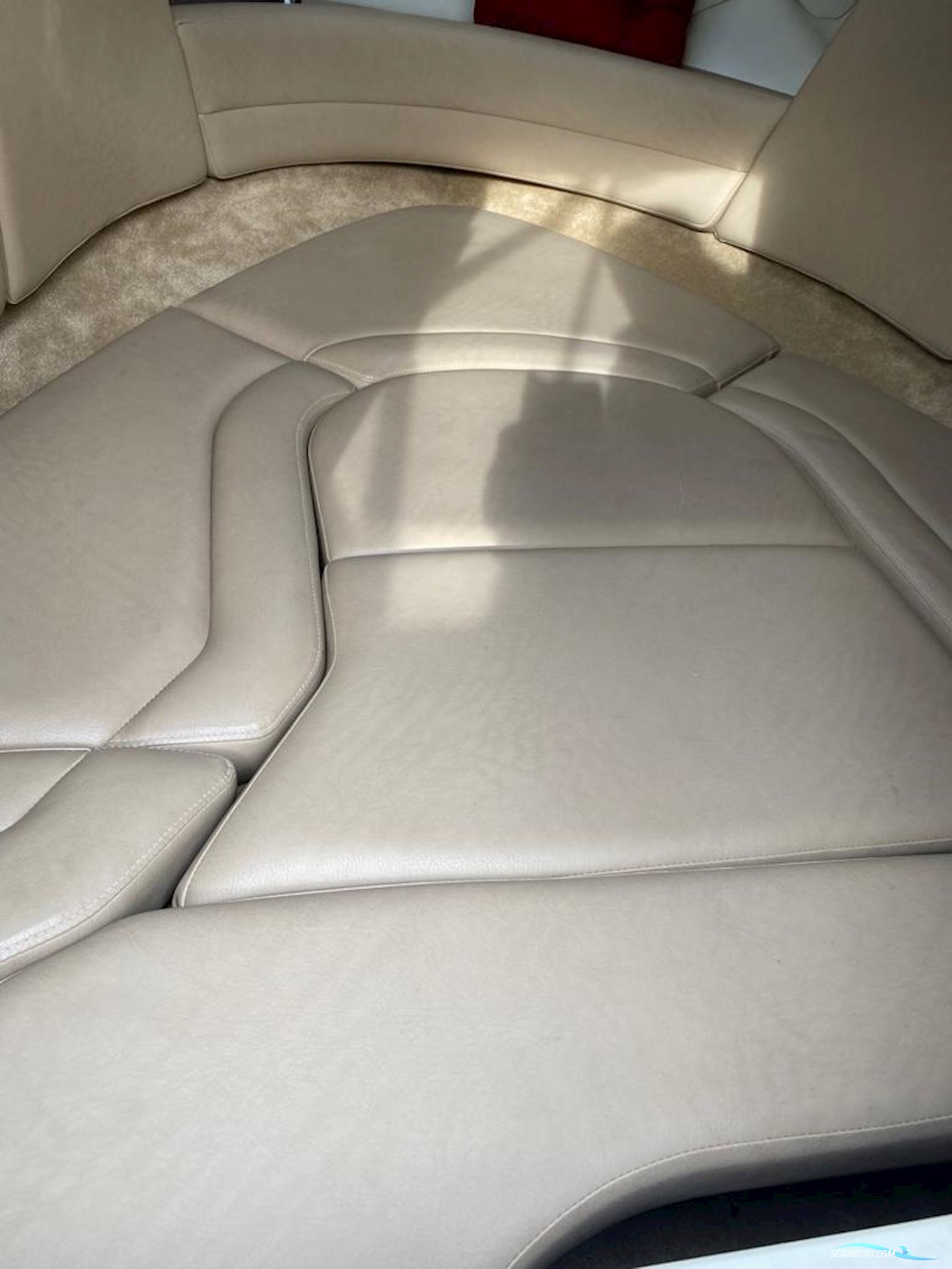 Rinker 220 Captiva Mtx Cuddy