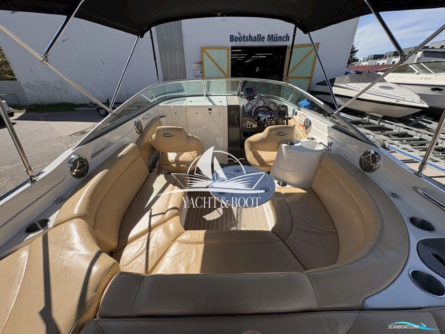 Rinker 246 Captiva CC