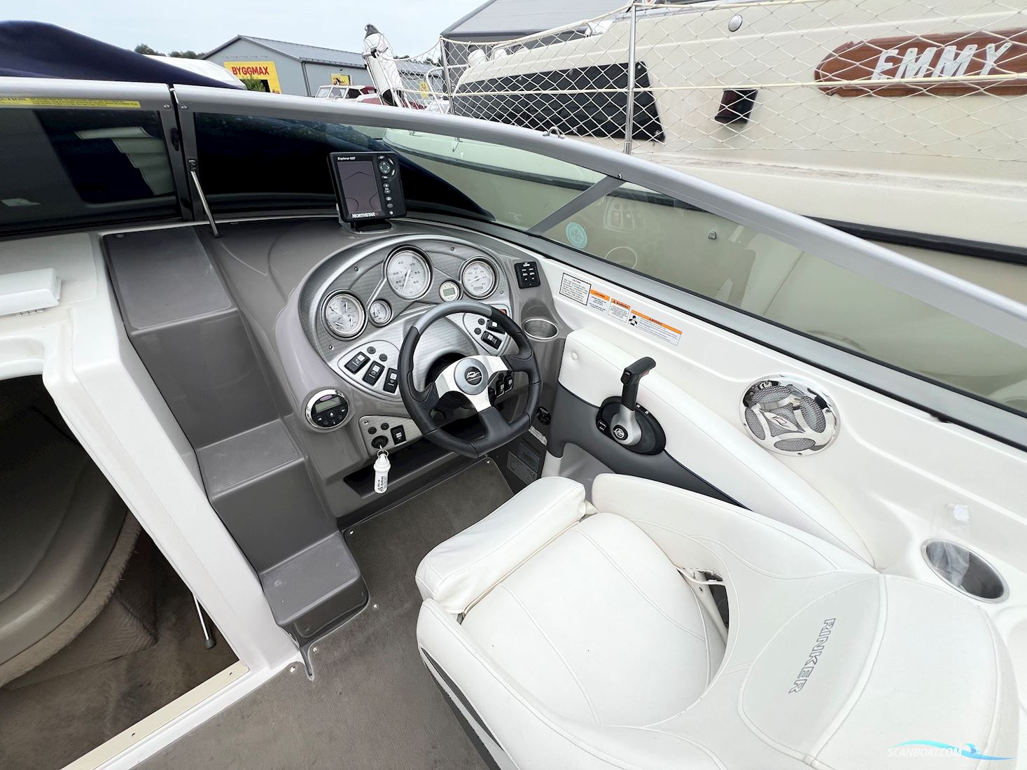 Rinker 246 Captiva