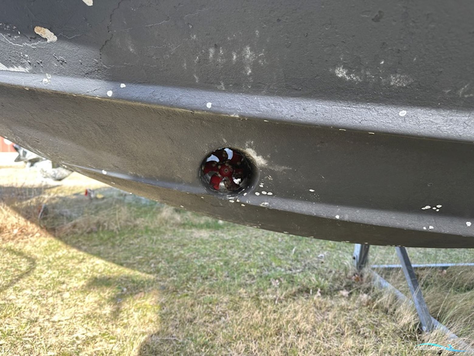 Rinker 260 express cruiser