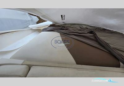 Rinker 262 Captiva Cuddy Motorboot 2006, mit Mercruiser motor, Frankreich