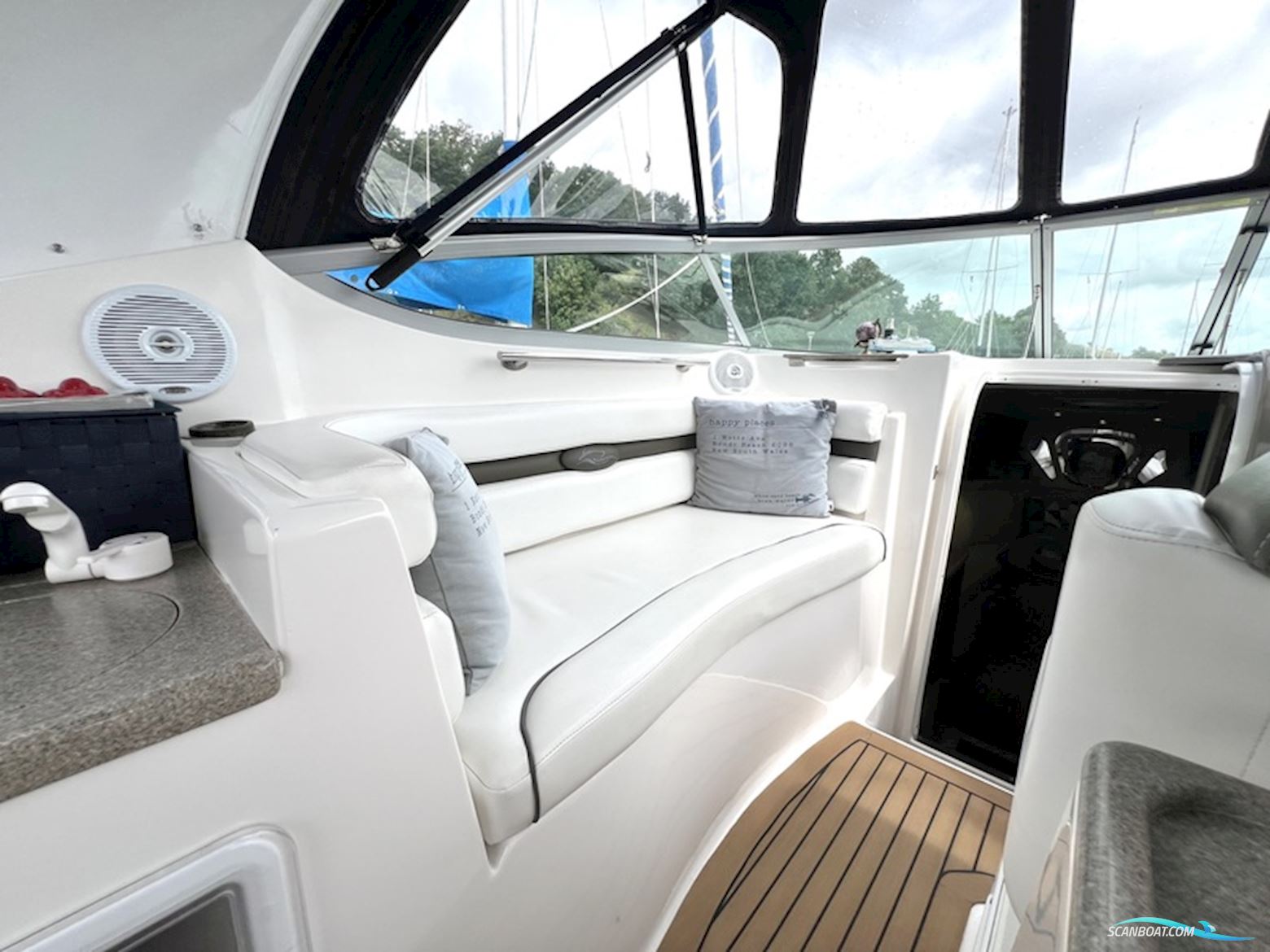 Rinker 280 Express Diesel