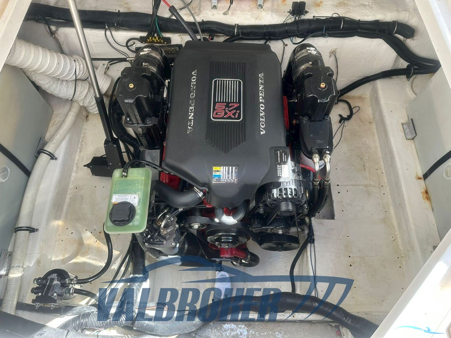 Rinker 280