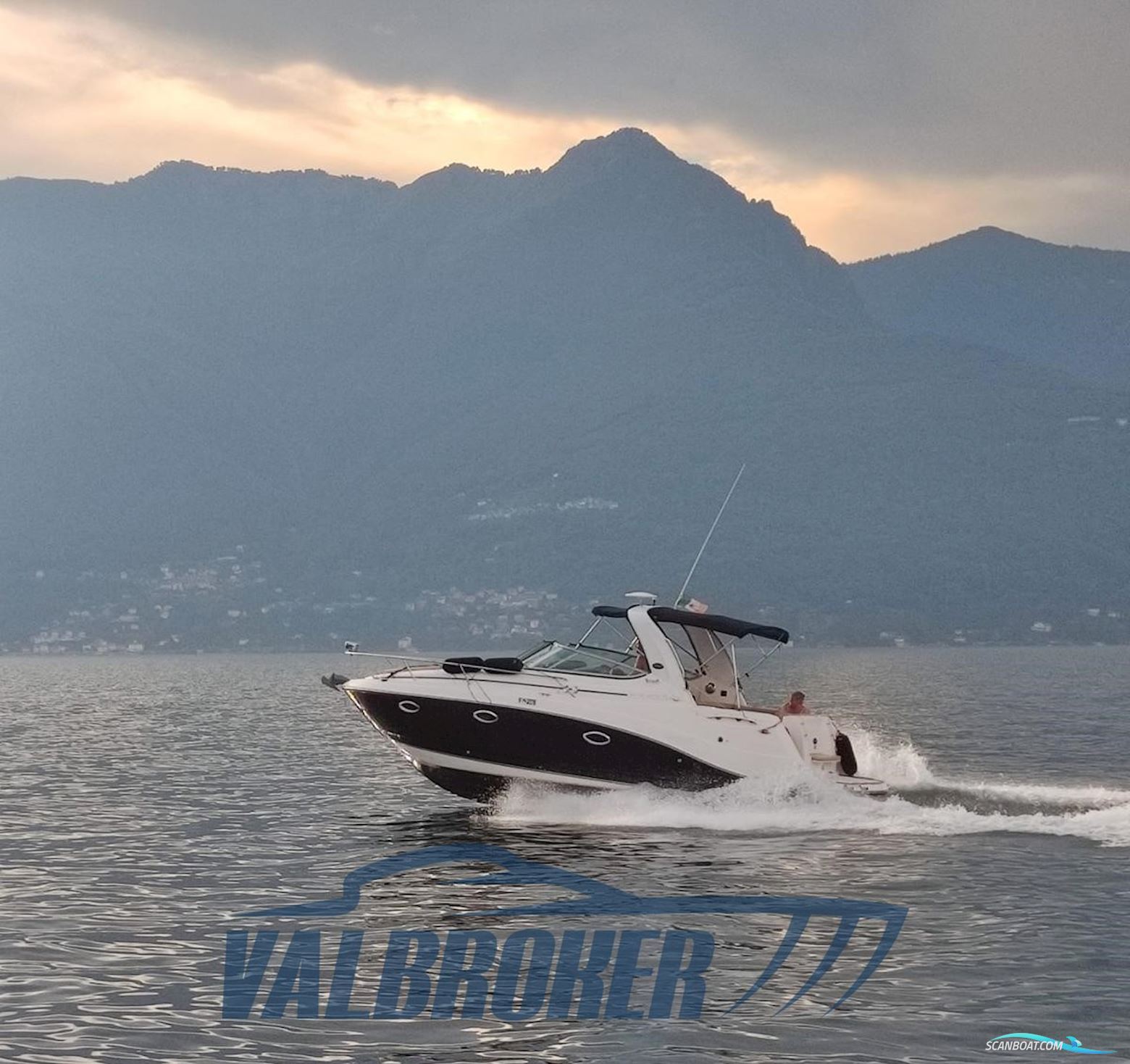 Rinker 280