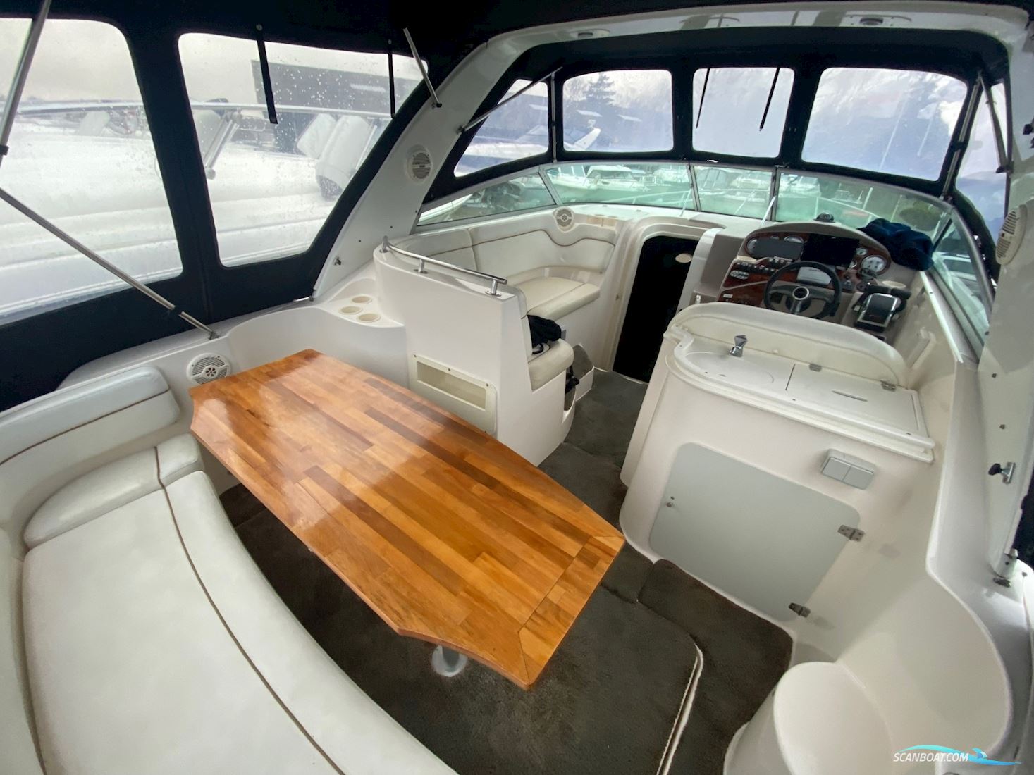 Rinker 290 Fiesta Wee