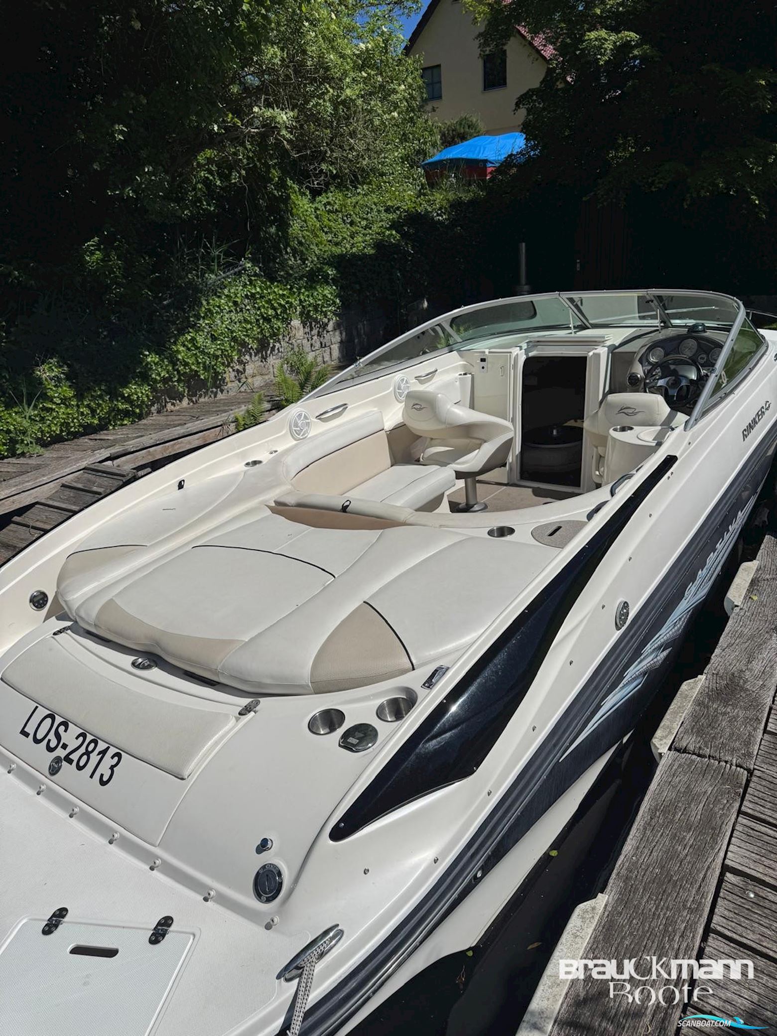 Rinker Captiva 246