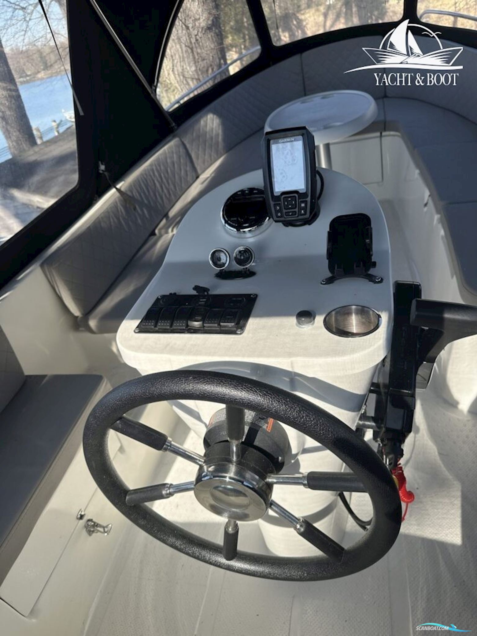 RioMar Boats 515