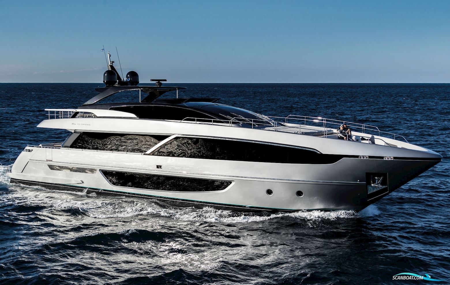 Riva 100′ Corsaro