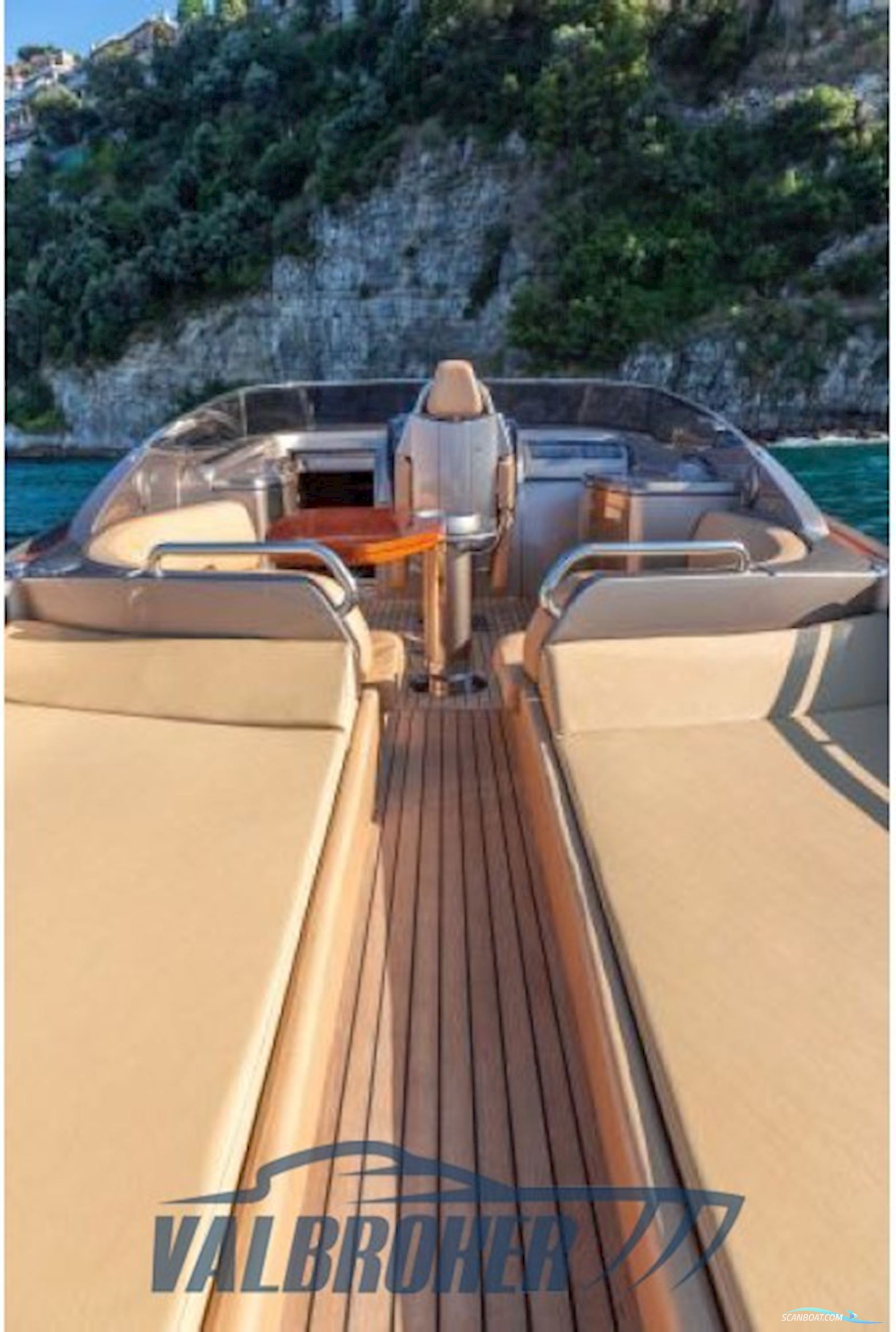 Riva 44 RAMA