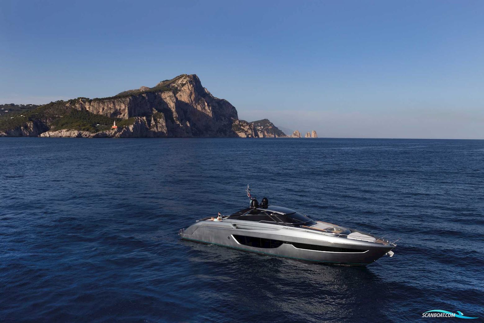 Riva 76′ Bahamas